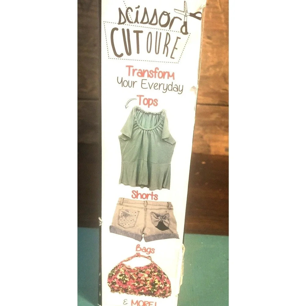 Customize‎ Fashion Kit Scissor Cutoure Cut Scissors Studs Gems Sewing Needles